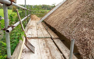 advantages of Pentre Ffwrndan thatch roofing